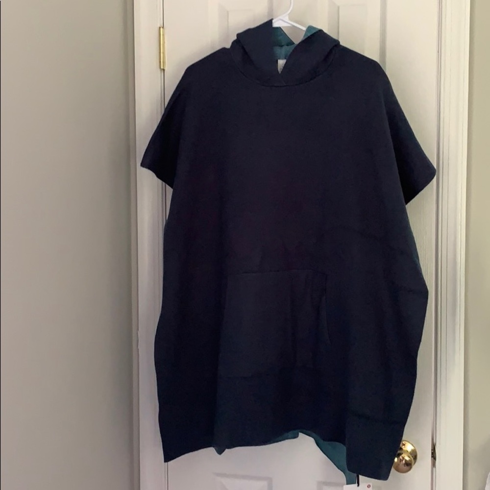 NWT Lululemon Hooded Poncho